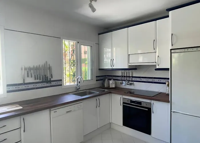 Vakantiehuis Spectacular Views At Beachfront Townhouse Rdr318 Estepona