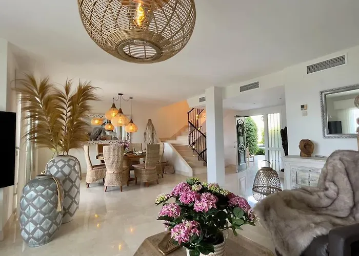 Holiday home Spectacular Views At Beachfront Townhouse Rdr318 *